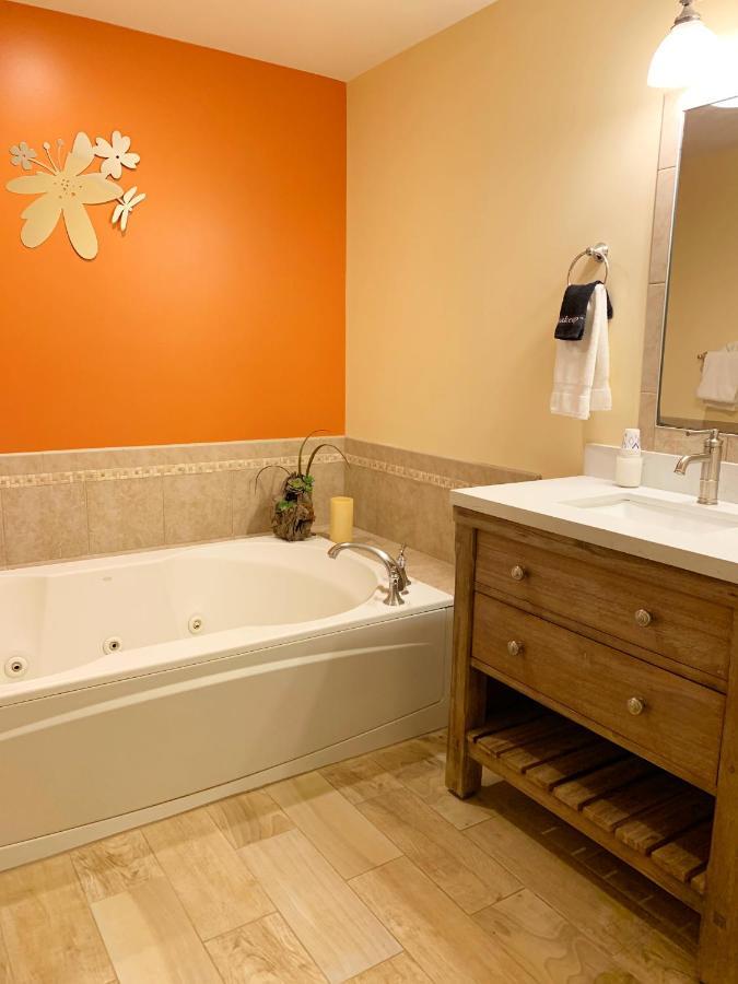 Seven Oaks Bed & Breakfast Lake Geneva Εξωτερικό φωτογραφία